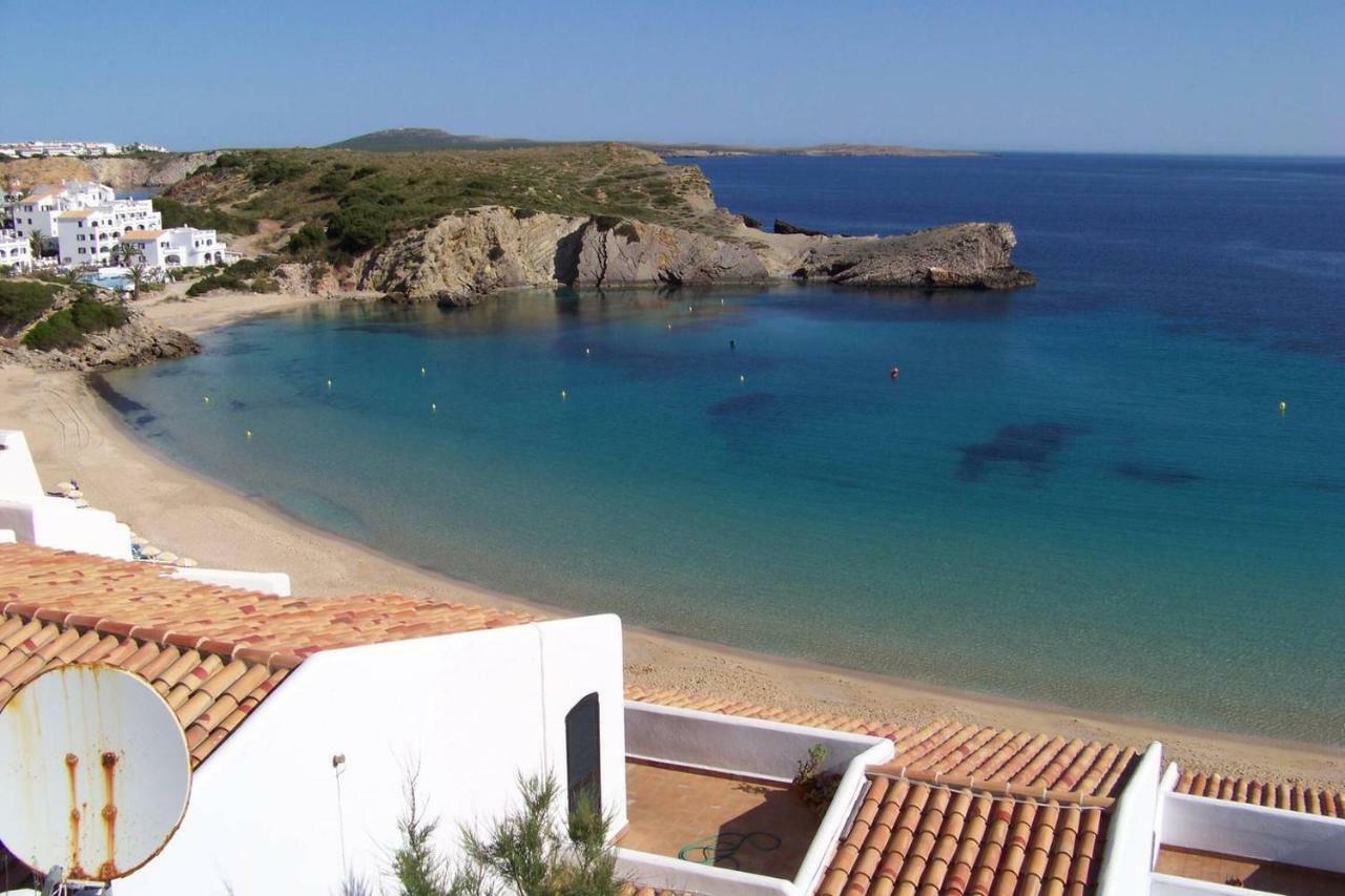 Vistas Al Mar Y La Piscina Apartment Arenal d'en Castell Bagian luar foto